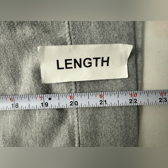 VTG Strawberry Shortcake Woman's Gray Crew Neck Sweatshirt  Size Medium Retro - Picture 9 of 9